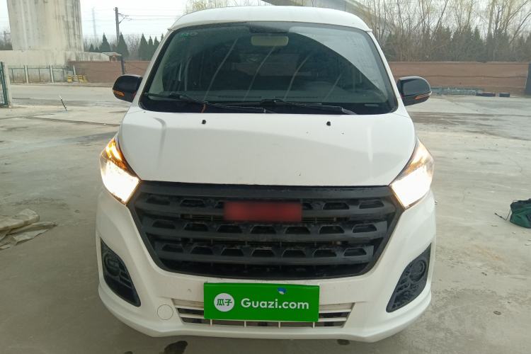 Used Jinbei Gold Hiace M Classic 2024 1.5L Engineering Lion Passenger Vehicle 5 Seats