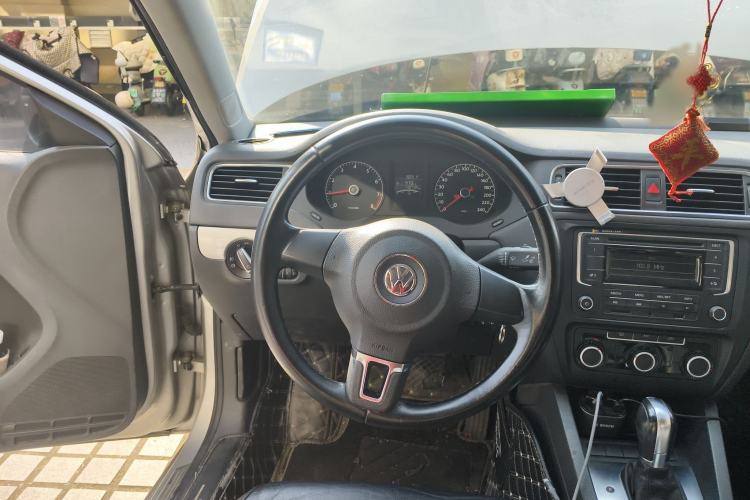 Used Volkswagen Sagitar 2014 Revised Version 1.6L Automatic Comfort Edition
