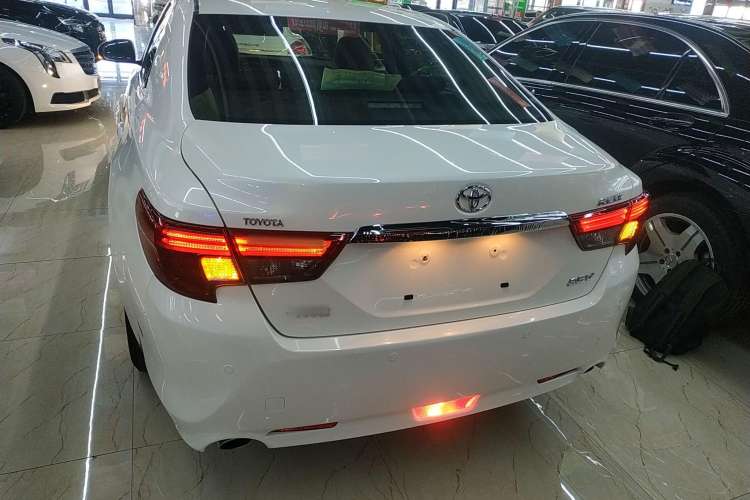 Used Toyota Reiz 2013 2.5V Elite Edition
