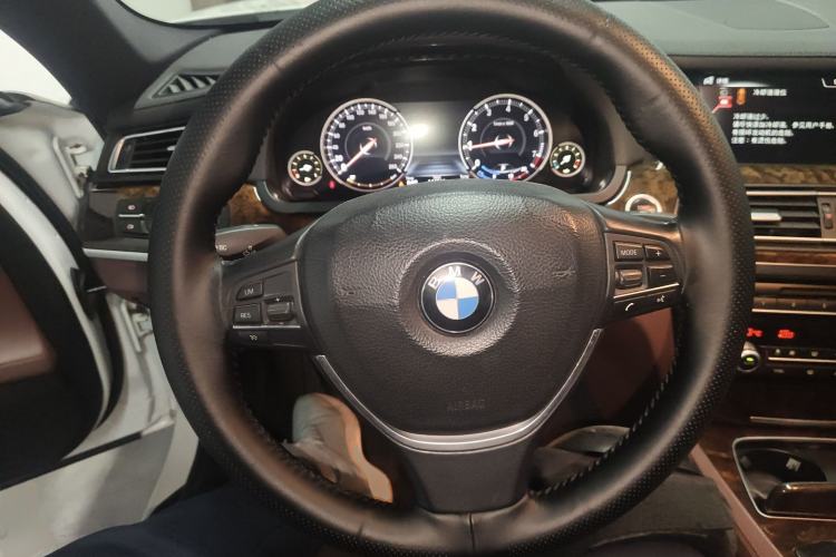 Used BMW 7 Series 2014 730Li Premium Edition
