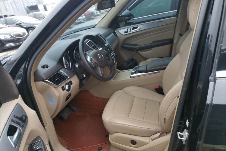 Used Mercedes-Benz M-Class 2015 ML 320 4MATIC