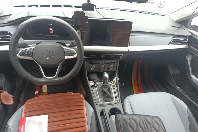 Used Volkswagen Lavida 2024 1.5L Automatic Starry Sky 5 Million Edition