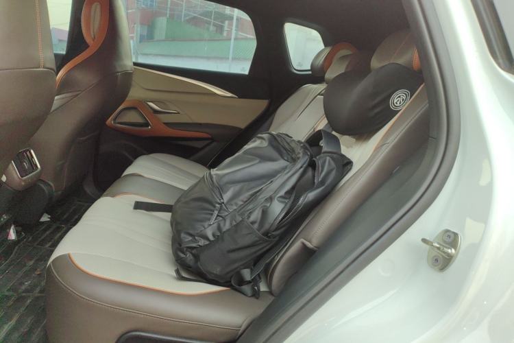 Used BYD Song Pro New Energy 2023 Champion Edition DM-i 110KM Excellence Model Left Rear Seat