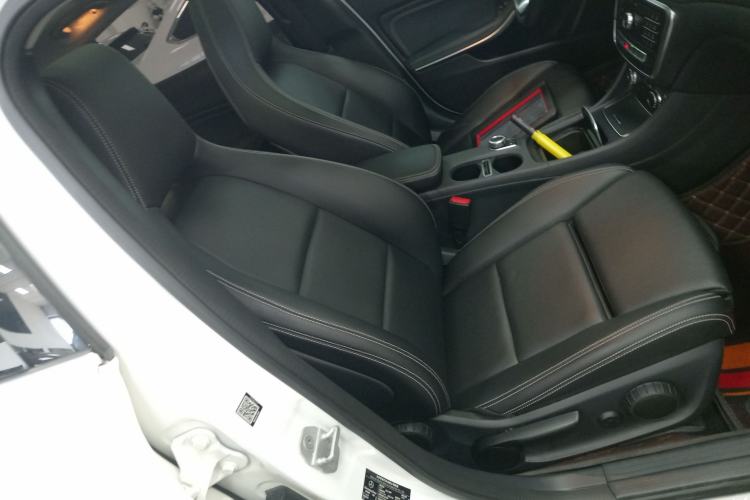 Used Mercedes-Benz GLA 2017 GLA 200 Fashion Model