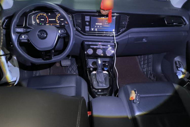 Used Volkswagen T-ROC 2020 280TSI DSG Two-Wheel Drive Comfort Version