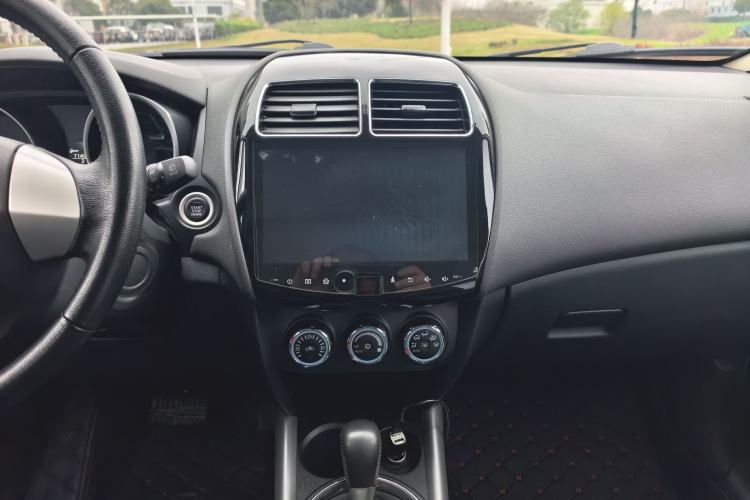 Used Mitsubishi ASX 2018 2.0L CVT Two-Wheel Drive Deluxe Edition