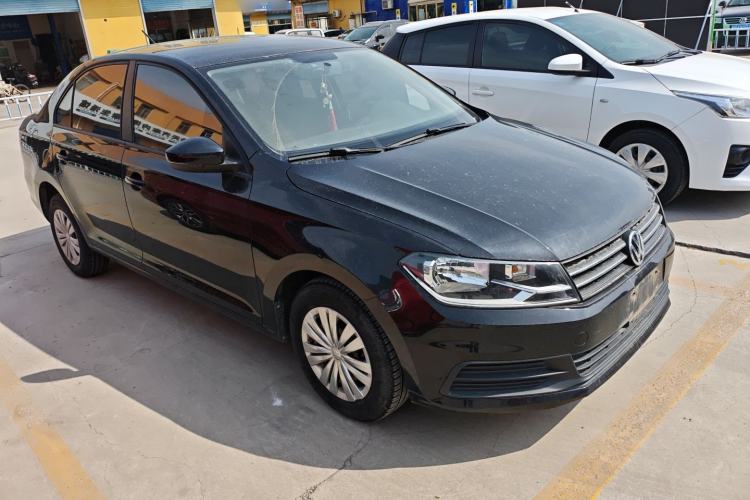 Used Volkswagen Santana 2016 1.4L Manual Fashion Edition Exterior 1