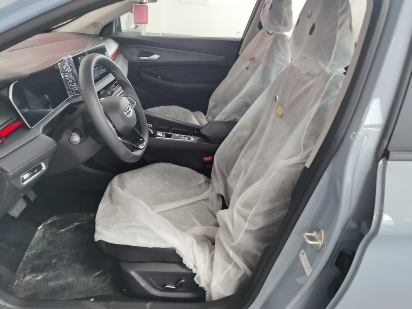Geely Auto Binray 2024 Binrui COOL 1.5T DCT Longteng Edition — снимка 17