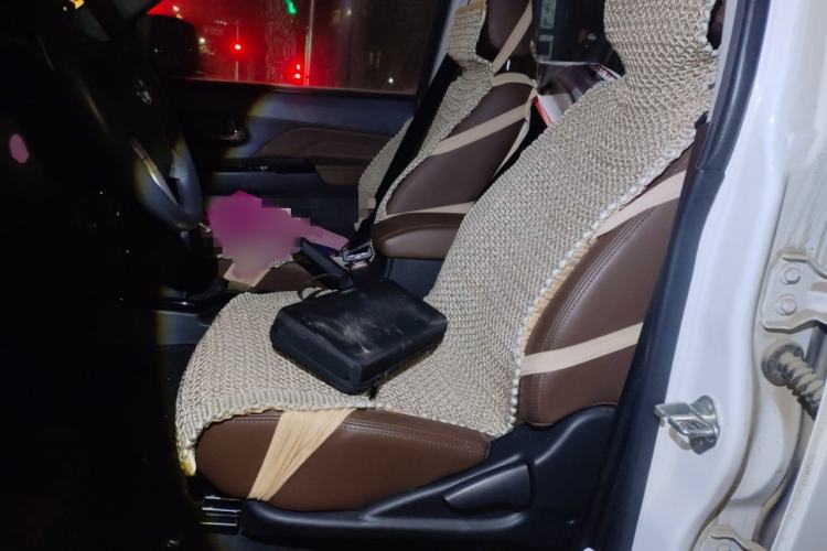 Used Great Wall Wingle 6 2017 2.4L Gasoline 4x4 Elite Version 4G69
