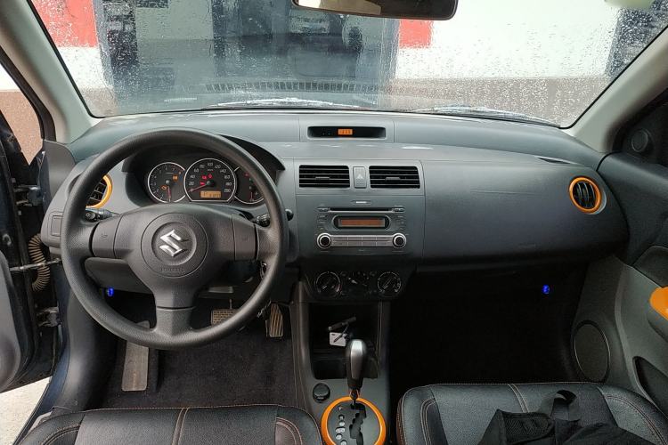 Used Suzuki Swift 2016 1.5L Automatic Fashionable Coolplay Edition
