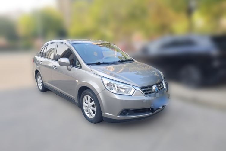 Used Venucia D50 2013 1.6L Manual Fashion Edition
