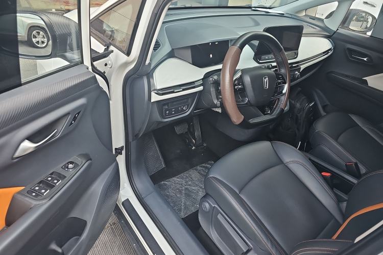 Used Bestune NAT 2023 PRO Comfortable Travel Battery-Swap Version 401km Interior 3