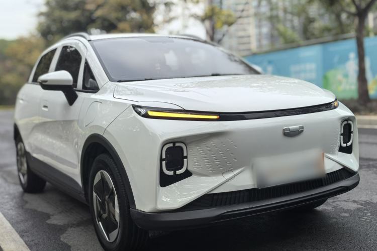 Used Geometry E Firefly 2024 301km Starlight