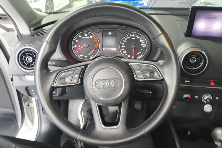 Used Audi A3 2018 30th Anniversary Edition Sportback 35 TFSI Ambition Model
