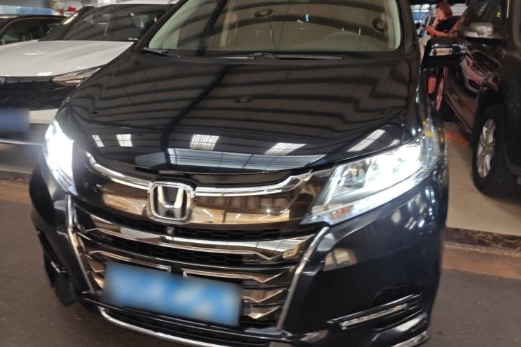 Used Honda Odyssey 2019 2.0L Rui·Zhi Zhen Edition Front
