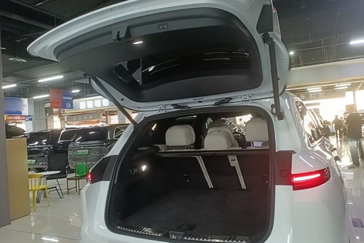 Used Li Auto L7 2024 Ultra Model
