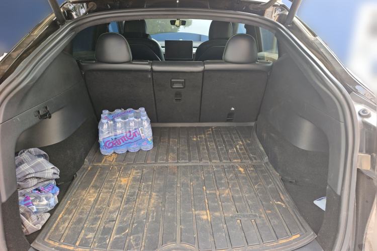 Used Tesla Model Y 2021 Performance High-Performance All-Wheel-Drive Version Trunk