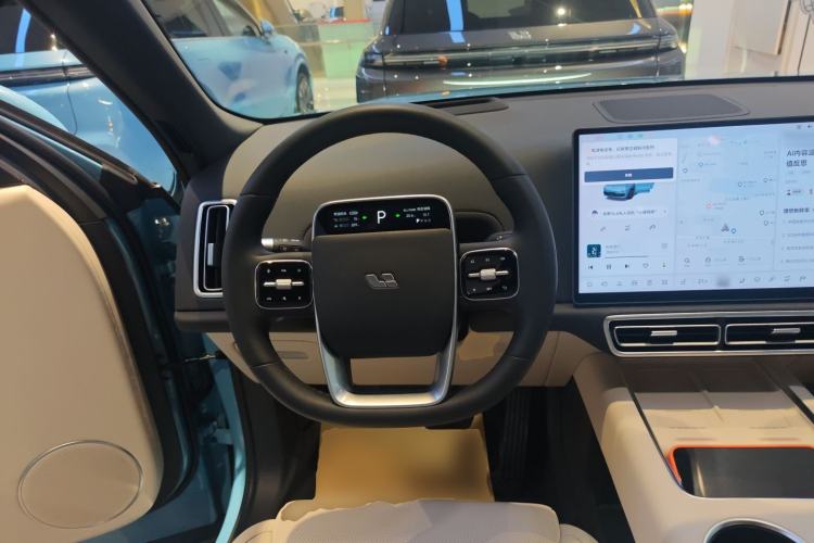 Used Li Auto L8 2025 Ultra Smart Refreshed Edition Steering Wheel