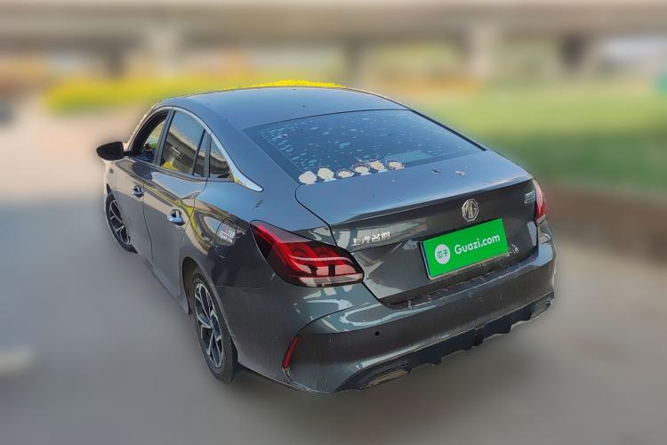 Used MG 5 2022 180 DVVT CVT Youth Luxury Edition
