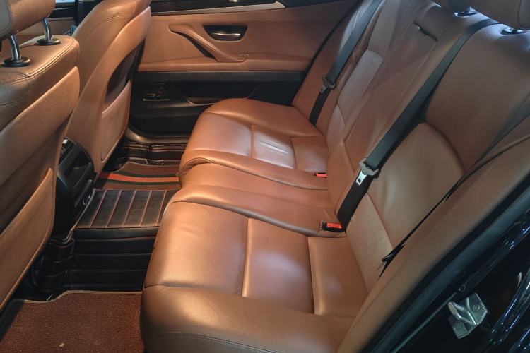 Used BMW 5 Series 2017 525Li Leading Model Left Rear Seat