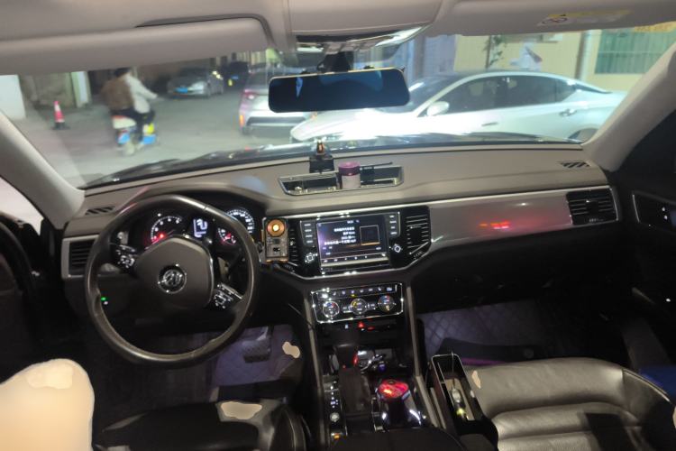 Used Volkswagen Teramont 2017 330TSI Two-Wheel-Drive Luxury Edition