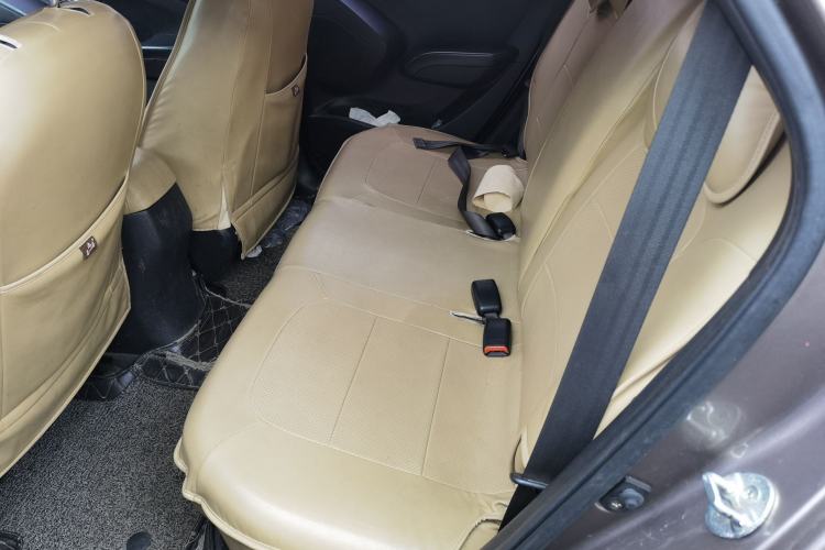 Used Hyundai ix35 2015 2.0L Automatic 2WD Comfort Edition China IV Standard Left Rear Seat