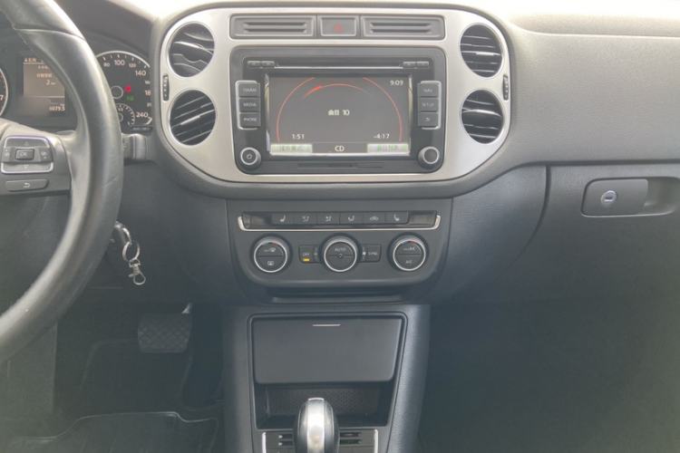 Used Volkswagen Tiguan L 2013 1.8TSI Automatic Two-Wheel Drive Luxury Model