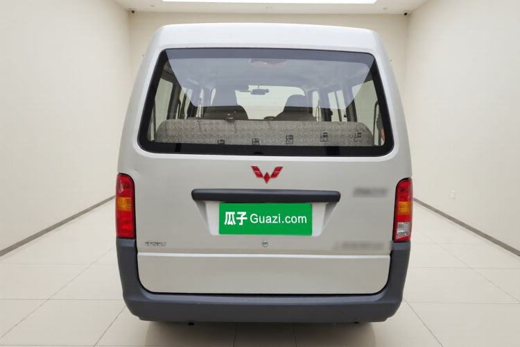 Used Wuling Zhiguang 2020 1.2L Practical Model China VI LSI Exterior 4