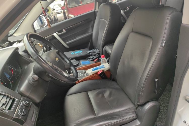 Used Chevrolet Captiva 2015 2.4L 4x4 Flagship Edition 7-Seater Left Front Seat