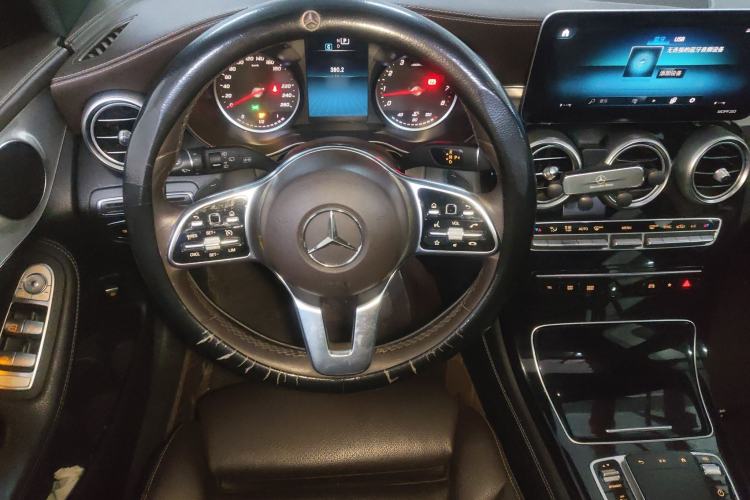 Used Mercedes-Benz GLC 2020 GLC 260 L 4MATIC Dynamic Model Steering Wheel
