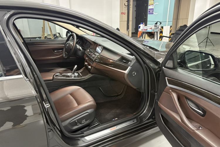 Used BMW 5 Series 2017 525Li Luxury Design Package