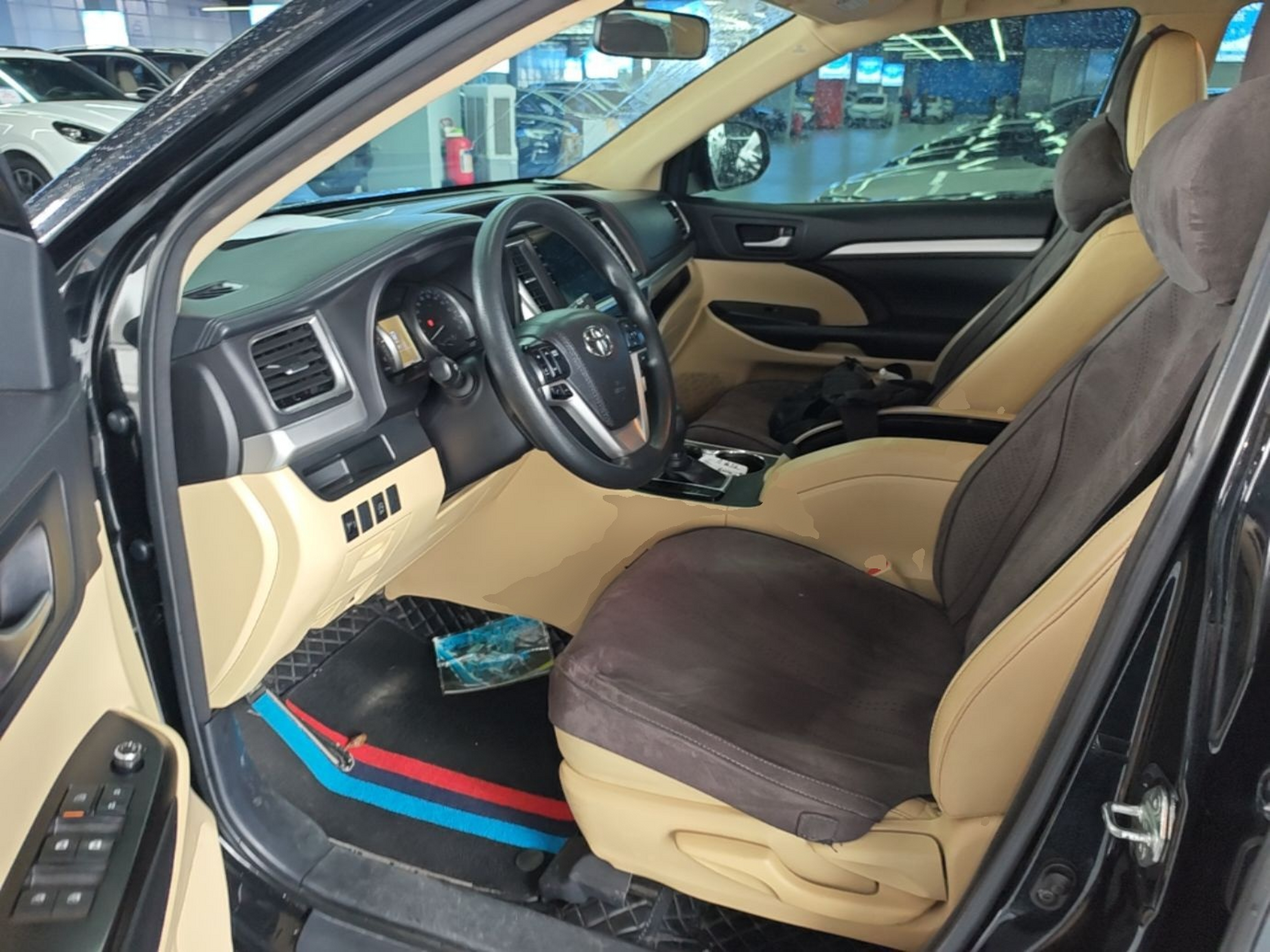 Interior delantero