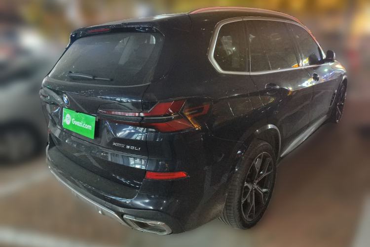 Used BMW X5 2023 xDrive 30Li Luxury M Sport Package
