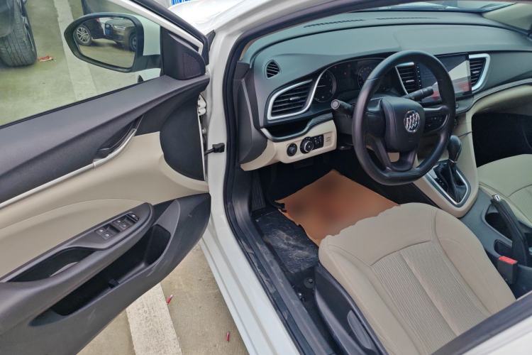 Used Buick GT 2017 15N Automatic Entry-Level Trim Driver Seat