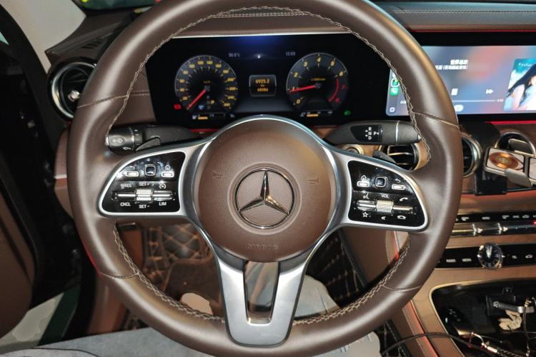 Used Mercedes-Benz E-Class 2020 Restyled E 300 L Exclusive Edition Steering Wheel