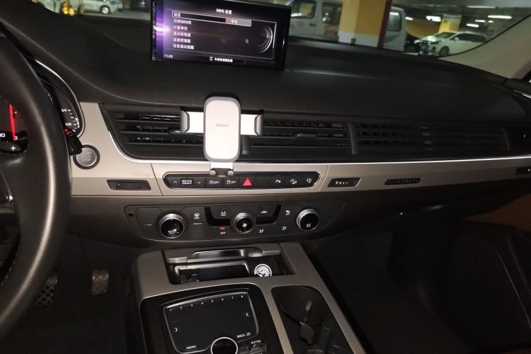 Used Audi Q7 2016 40 TFSI Comfort Model