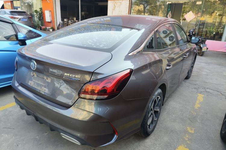 Used MG 5 2021 Revised Version 180 DVVT CVT Youth Luxury Edition