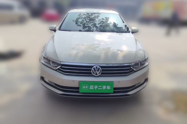 Used Volkswagen Magotan 2018 330TSI DSG Luxury Model Front