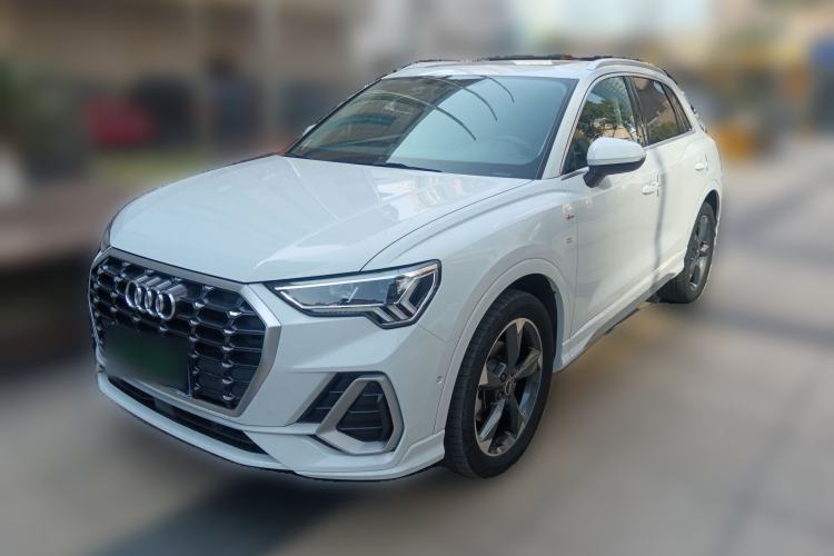 Used Audi Q3 2023 35 TFSI Fashion Dynamic Model (1.5T)