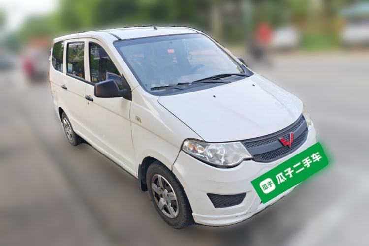 Used Wuling Hongguang 2015 1.5L S Base Model China IV
