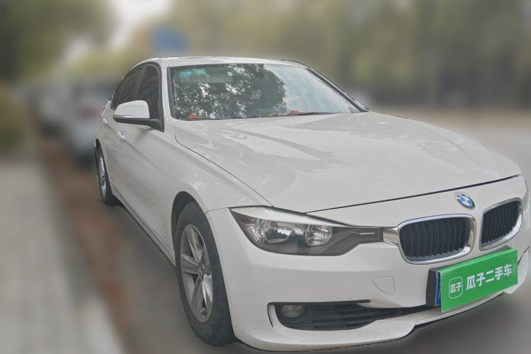 Used BMW 3 Series 2013 320i Active Edition Front Right 45 Deg