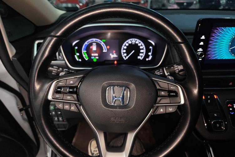 Used Honda Elysion 2024 2.0L eHEV Luxury Edition
