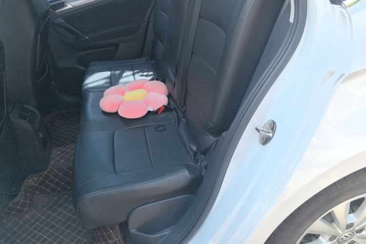 Used Volkswagen Golf Sportsvan 2016 230TSI Automatic Trend Edition Left Rear Seat