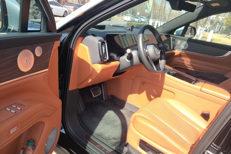 Used Hima AITO M9 2024 All-Electric Ultra Version 100 kWh 6-Seater Model
