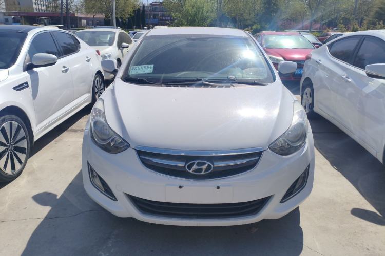 Used Hyundai Elantra (5th Generation / Langdong) 2015 1.6L Automatic Fashion Model Front