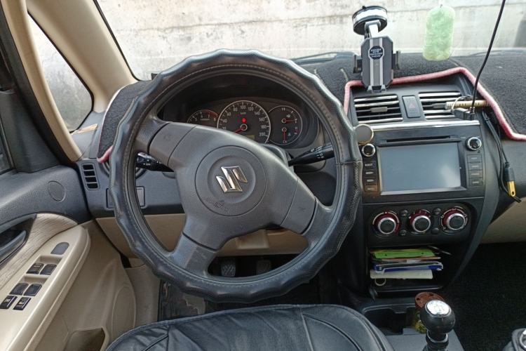 Used Suzuki SX4 S-Cross 2012 1.6L Manual - Practical Upgraded Version