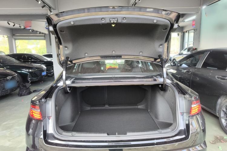 Used Geely Auto Preface 2025 Dongfang Yao 2.0TD Jin Chao Edition Trunk