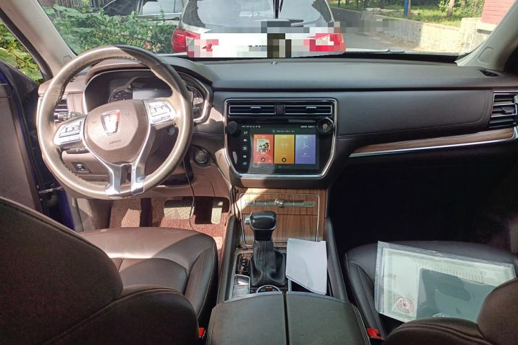 Used Roewe RX8 2018 30T Smart Connectivity Four-Wheel Drive Flagship Edition
