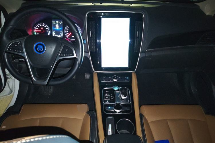 Used BYD Qin New Energy 2017 1.5T Luxury Model