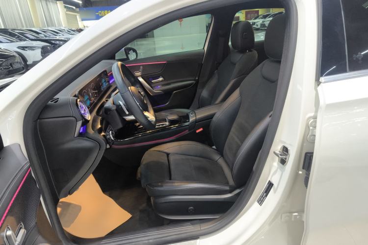 Used Mercedes-Benz A-Class 2020 Restyled A 200 L Sport Sedan Fashion Version